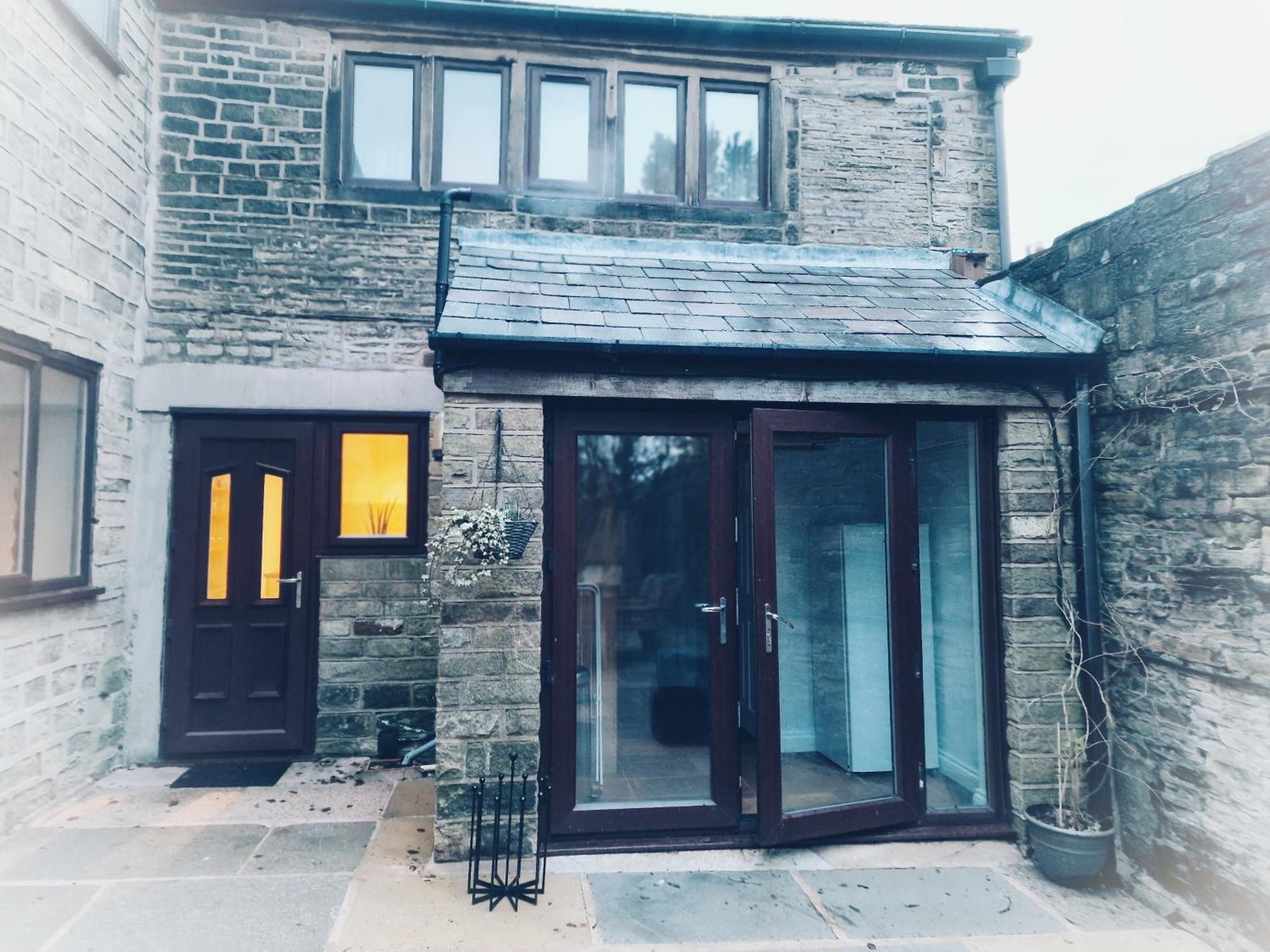 The Lodge@ Beechwood House Mossley Exterior photo